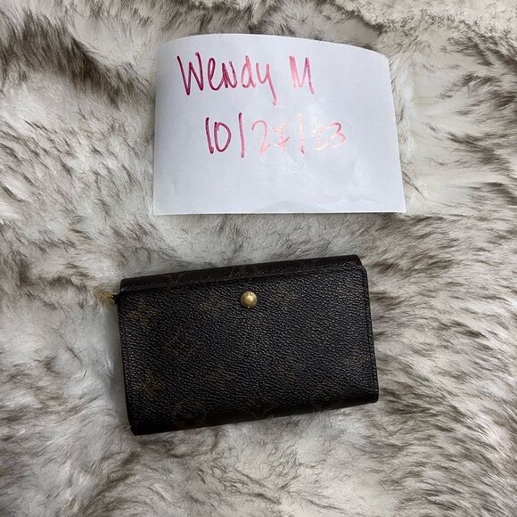 Louis Vuitton Porte Monnaie Billets Tresor Wallet - Picture 1 of 3